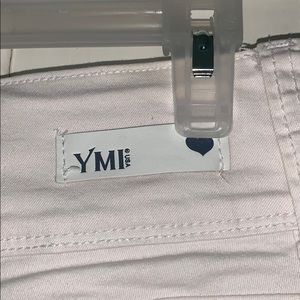YMI Shorts - White YMI Jean shorts YMI Shorts - White YMI Jean shorts